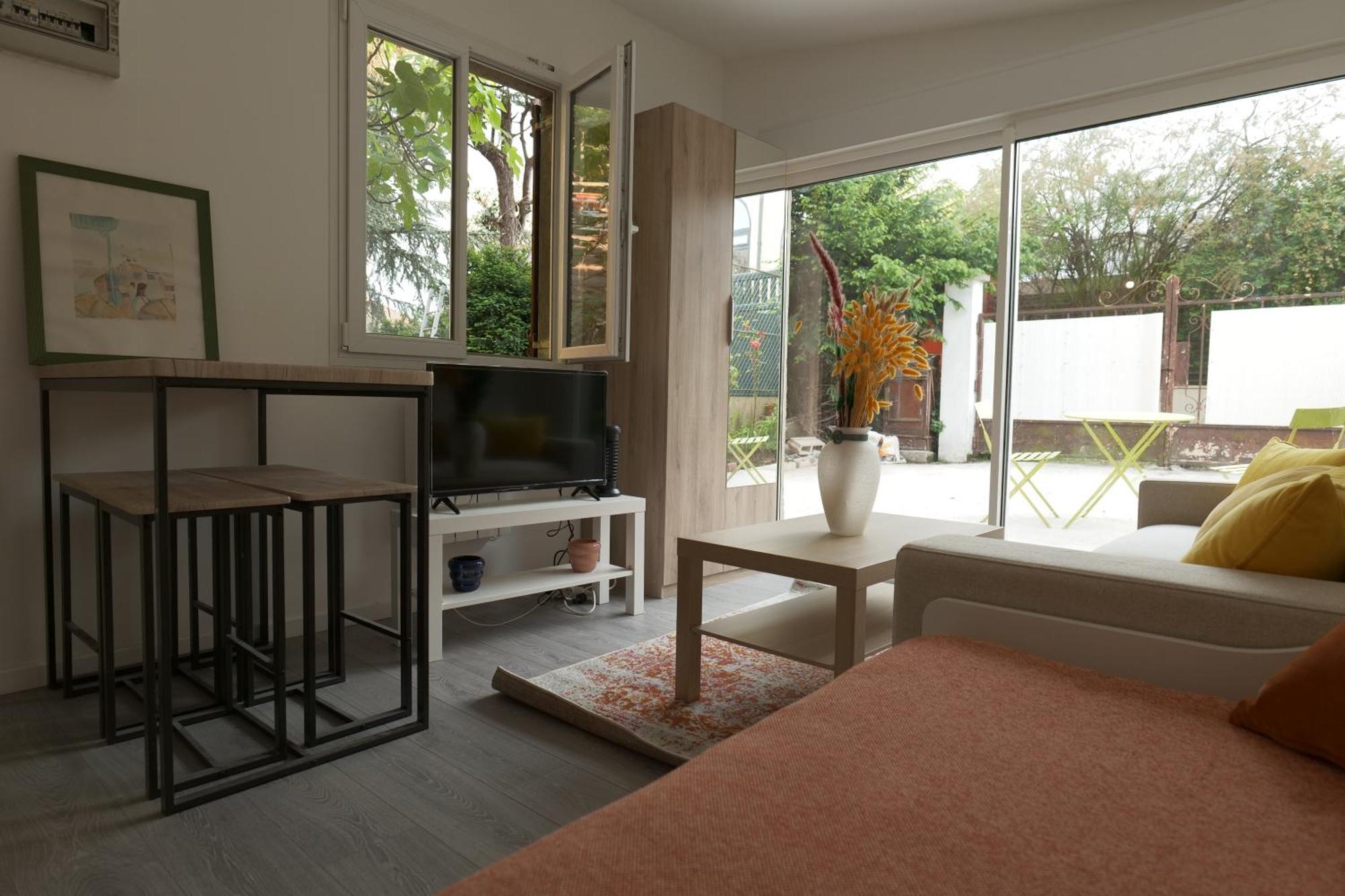 Charmant Studio Lumineux A Chaville Ngoại thất bức ảnh